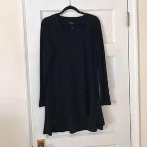 Ivy Beau  Black Dress/Tunic